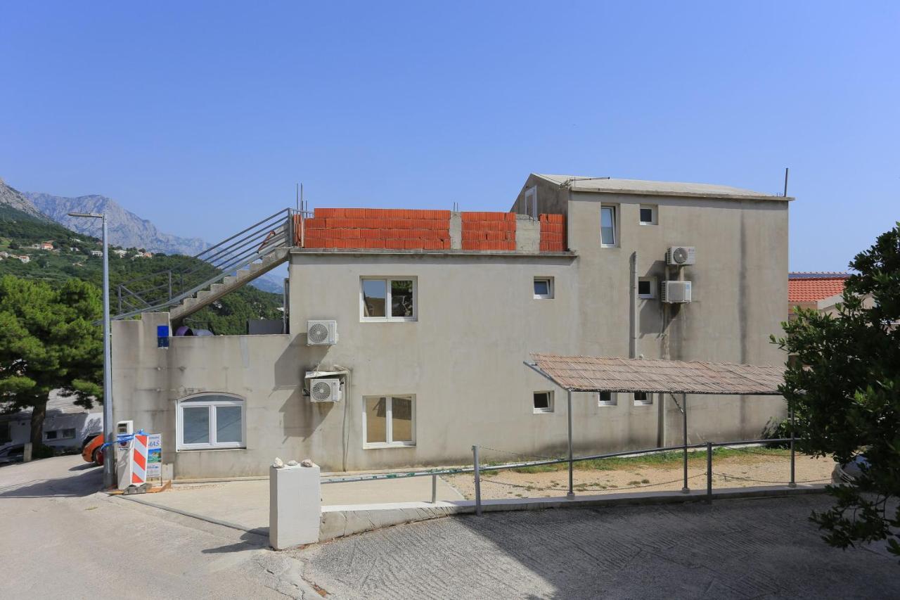 Apartments With A Parking Space Brela, Makarska - 789 Dış mekan fotoğraf