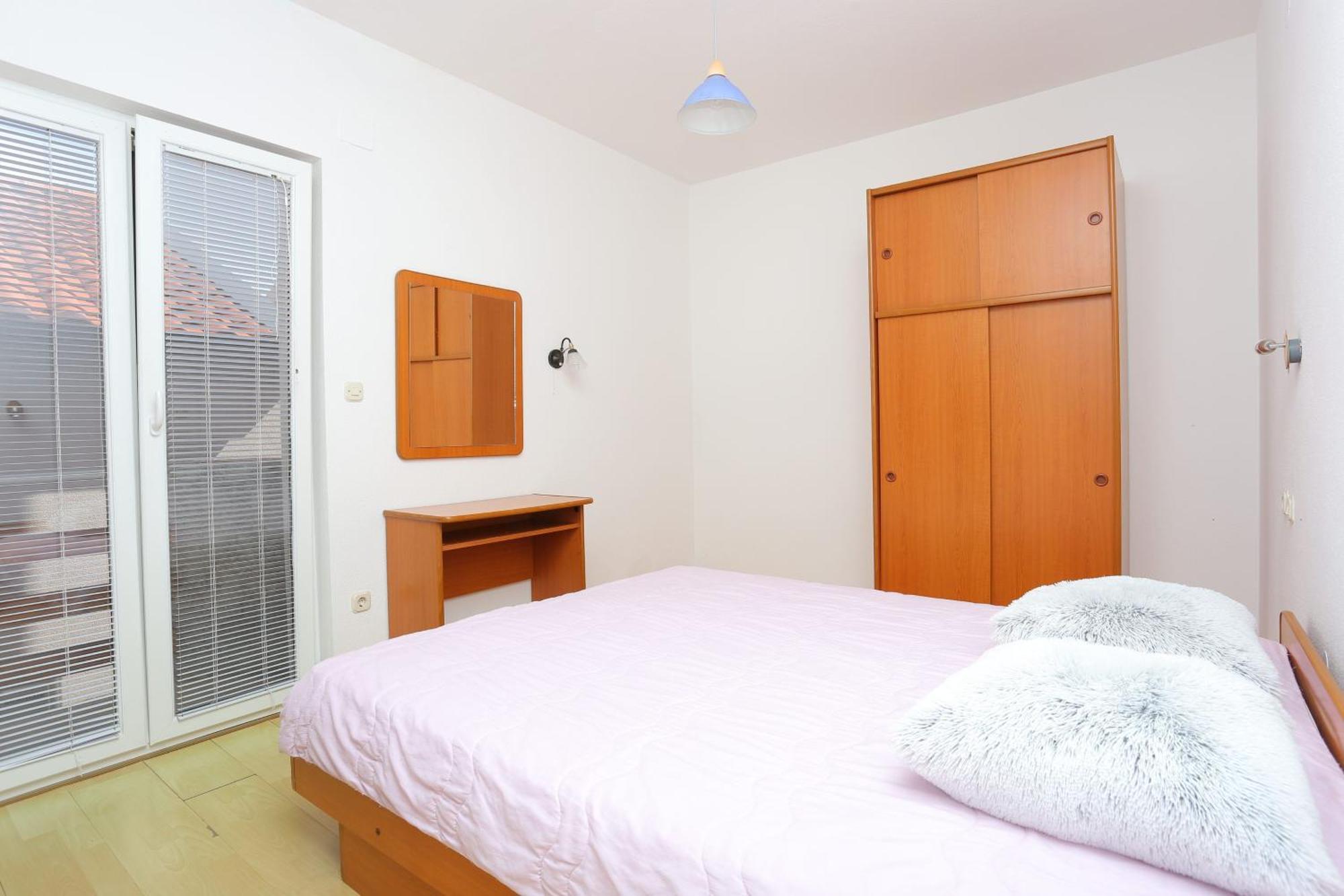 Apartments With A Parking Space Brela, Makarska - 789 Dış mekan fotoğraf