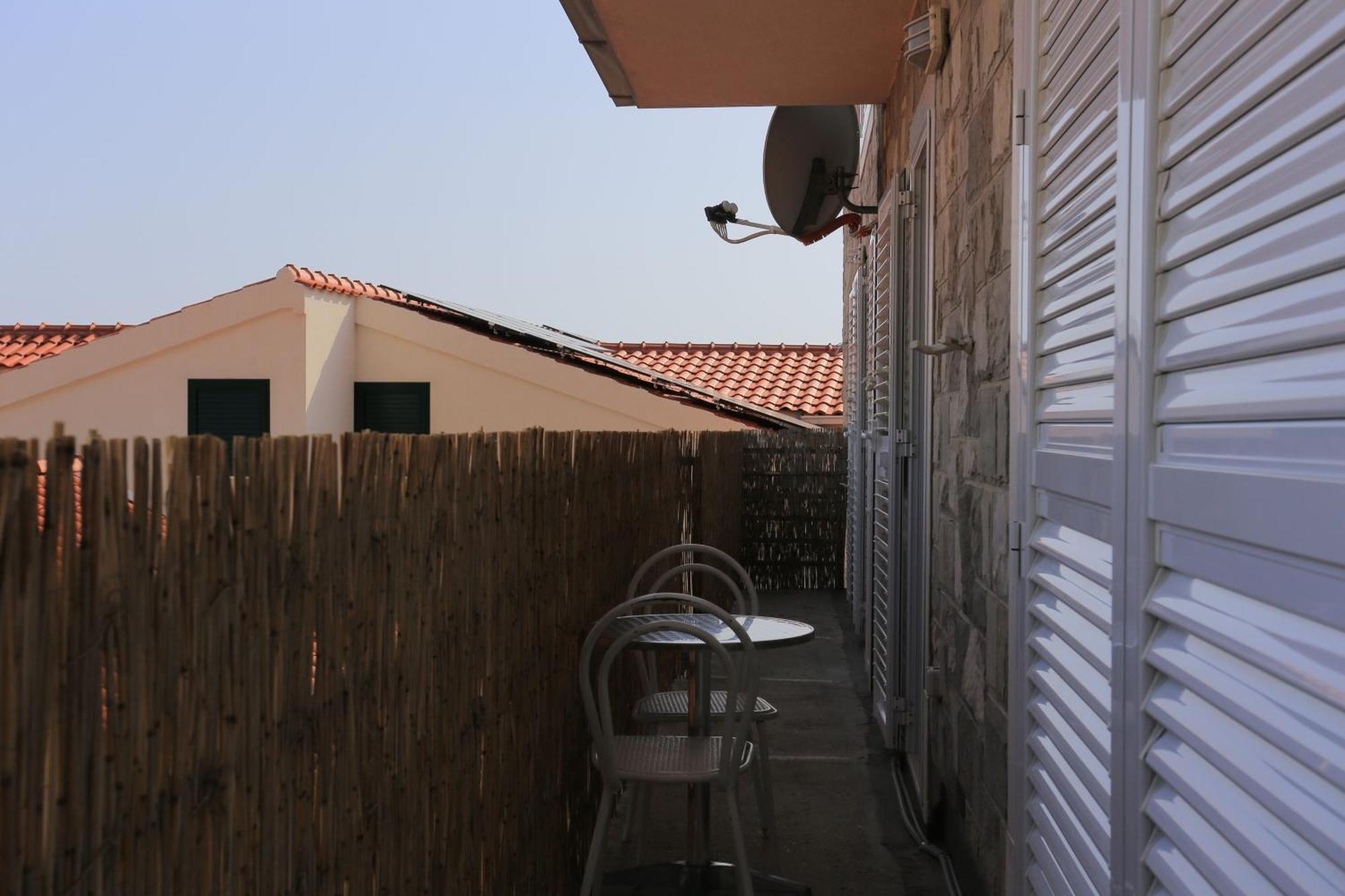 Apartments With A Parking Space Brela, Makarska - 789 Dış mekan fotoğraf